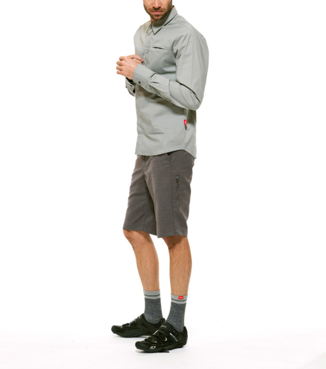 Giro-Apparel-SP13-03-0497 Windproof, water resistant and infinitely cool