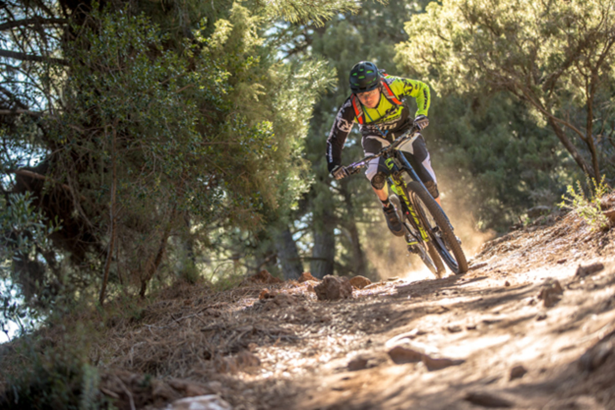 If Osborne hadn't reconnected with his old friend, Ben Cruz (pictured above), he probably wouldn't be racing enduro—and he almost certainly wouldn't be riding for Cannondale. Photo by Ale di Lullo.
