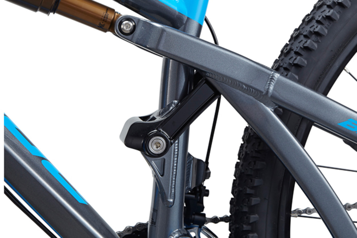 All of the pivots use large diameter, hollow aluminum, locking-collet axles.
