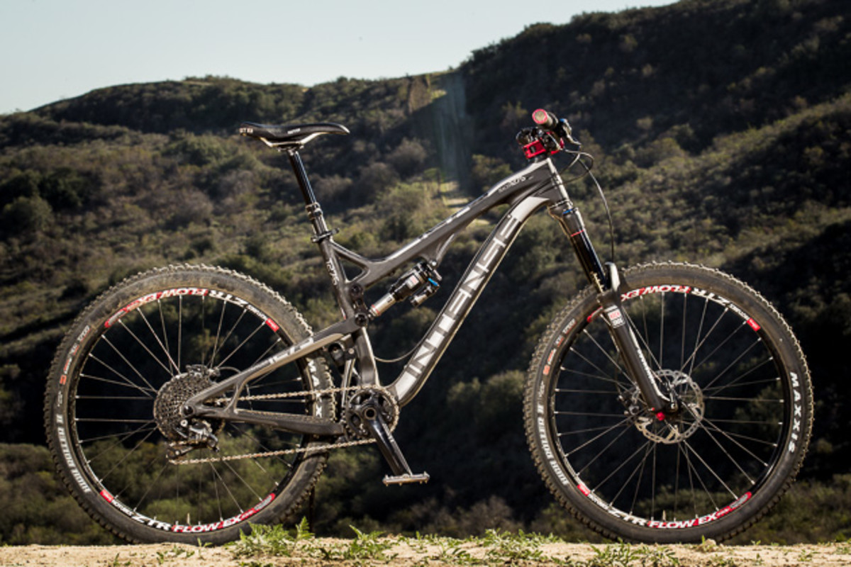 Like a stealth bomber, this matte-black beauty is set to seek and destroy.