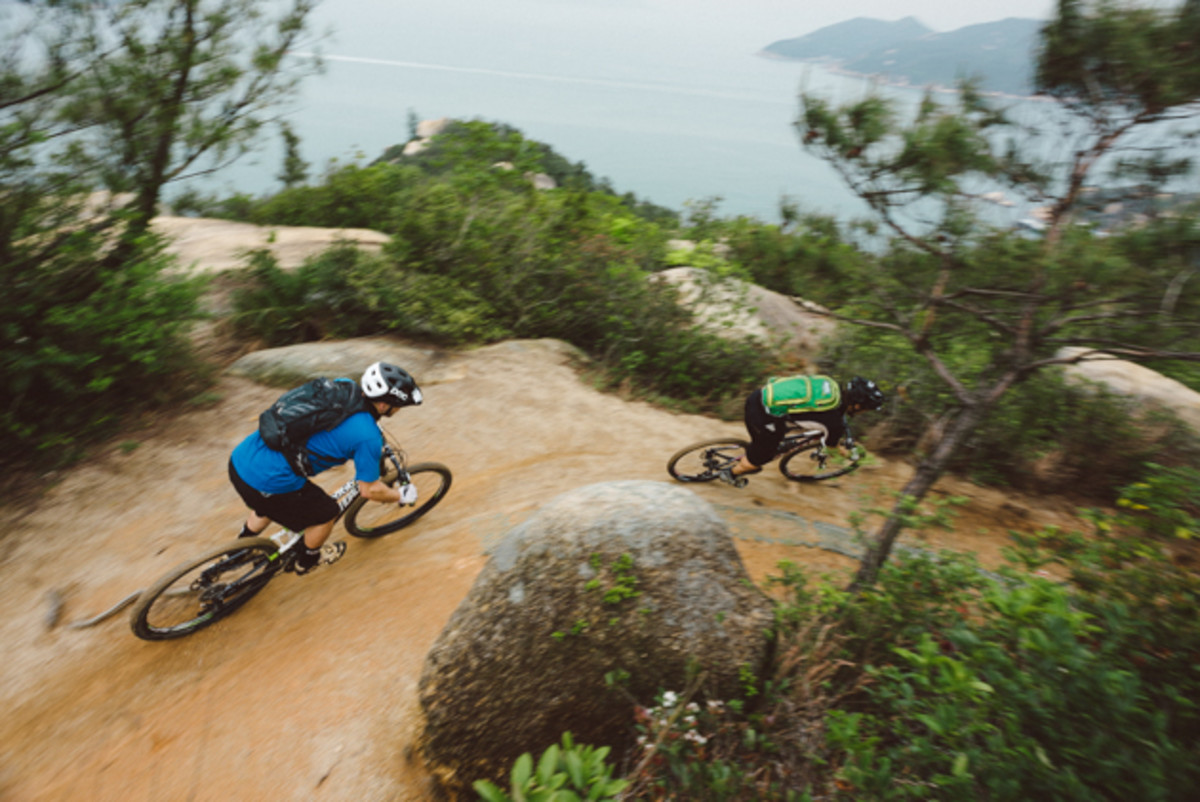 There is no shortage of sublime singletrack on Lantau Island's classic Chi Ma Wan trail, as Milutin as Frenchman Pierre-Arnaud Le Magnan know very well.