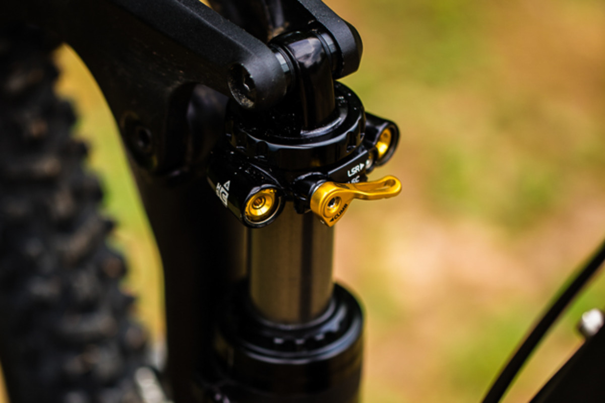 Four-Way independent adjustment and a continuously variable Climb Switch give the rider ultimate control.