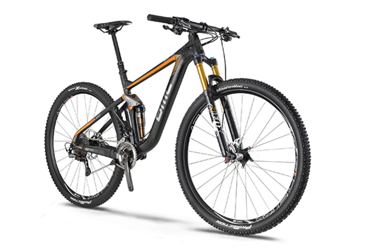 The new Speedfox comes in three models, including this SF01 built with an XTR kit.