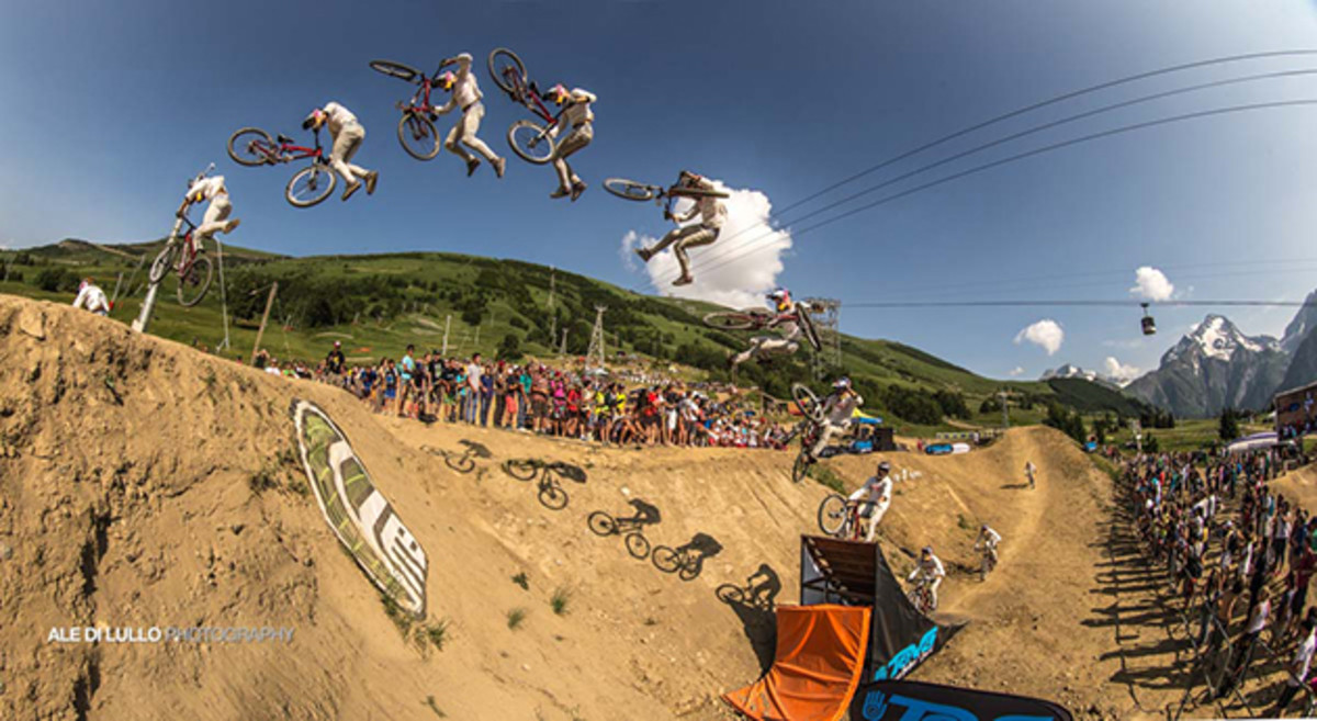 Martin Soderstrom is also back behind bars, and after a long road to recovery, his fans are eager to see if he can whip and spin his way on to the podium. Antoine Bizet amazed the biking world a few weeks ago at 26TRIX with his debut double backflip no-hander. will he drop it again in Les 2 Alpes in front of a home crowd to secure victory?