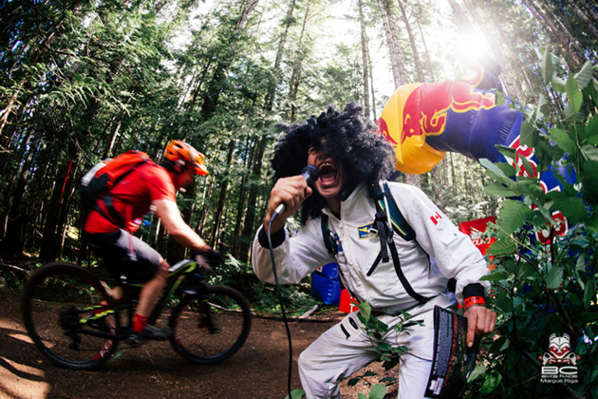 Brett Tippie is MC extraordinaire on the mic or in the bushes. | Photo by Margus Riga