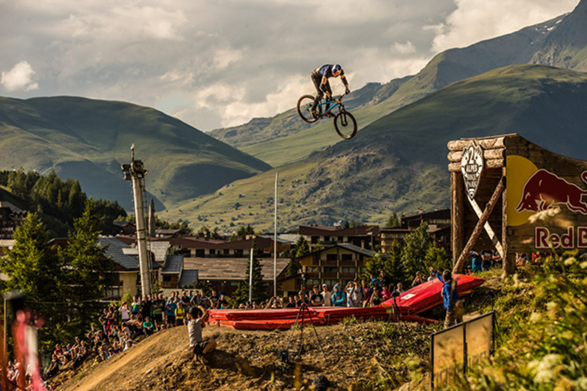 Thomas Genon competes in the slopestyle at Crankworx in Les 2 Alpes, France on July 5th, 2014. Photo: Ale Di Lullo / Red Bull Content Pool