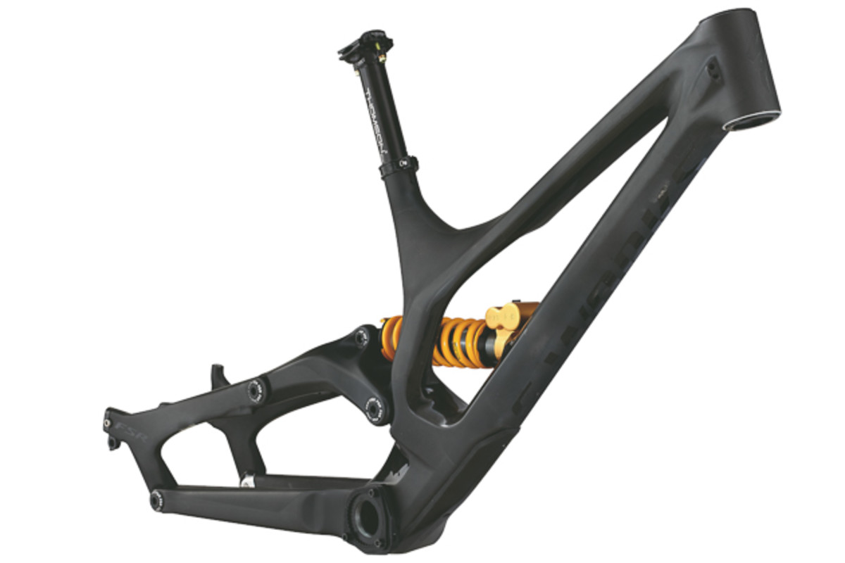 There will be a couple frame color options, including this one, which is void of all color and is right up our alley. Notice the main pivot around the bottom bracket.