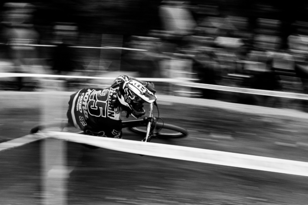 Australian Connor Fearon arguably looked the most aggressive during the early round of the Dual Slalom, railing and roosting each berm with reckless abandon.
