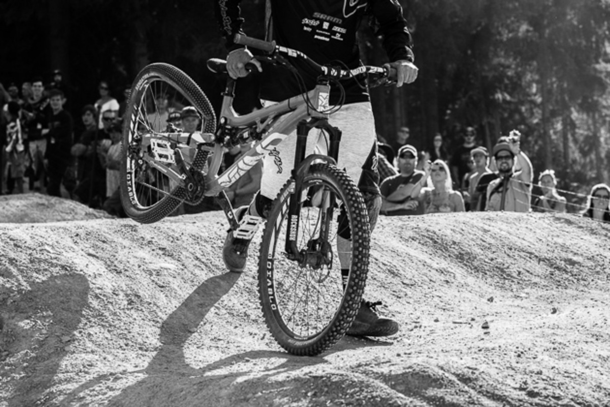 An over-rotated 360 brought the battle between best friends, Cam Zink and Kyle Strait, to an abrupt end.