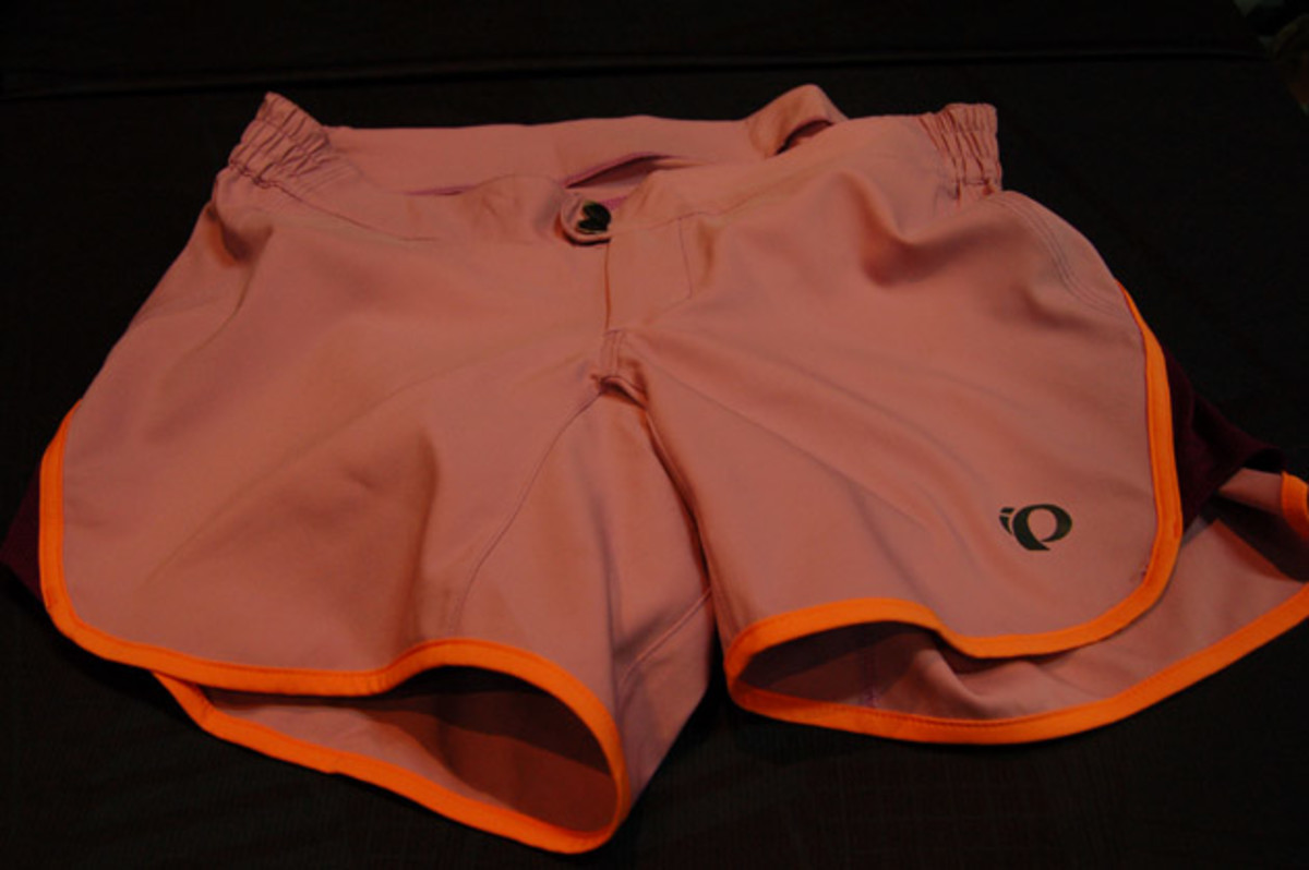 The 6-inch inseam of this Pearl Izumi short might scare away some core riders, but Pearl is trying to attract new women to the sport with this piece. The running-inspired short includes a detachable chamois and runs $75 with the liner. It has an elastic waistband with a button and zipper closure.