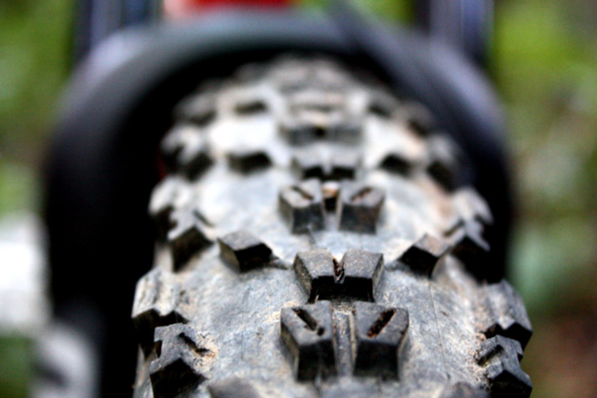 In addition to making your bike look just a bit more like a monster truck, wider rims also boost traction and add some much needed stability and support to tire casings. Geek-speak aside, wide rims can make some fairly average tires feel absolutely invincible while cornering.