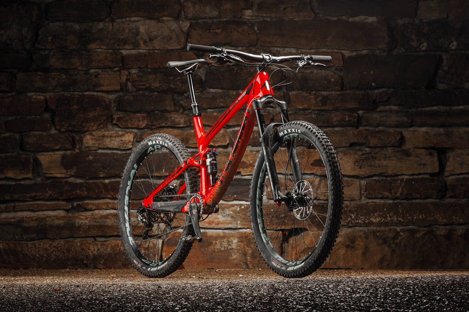 Review: Transition Scout Carbon - BikeMag