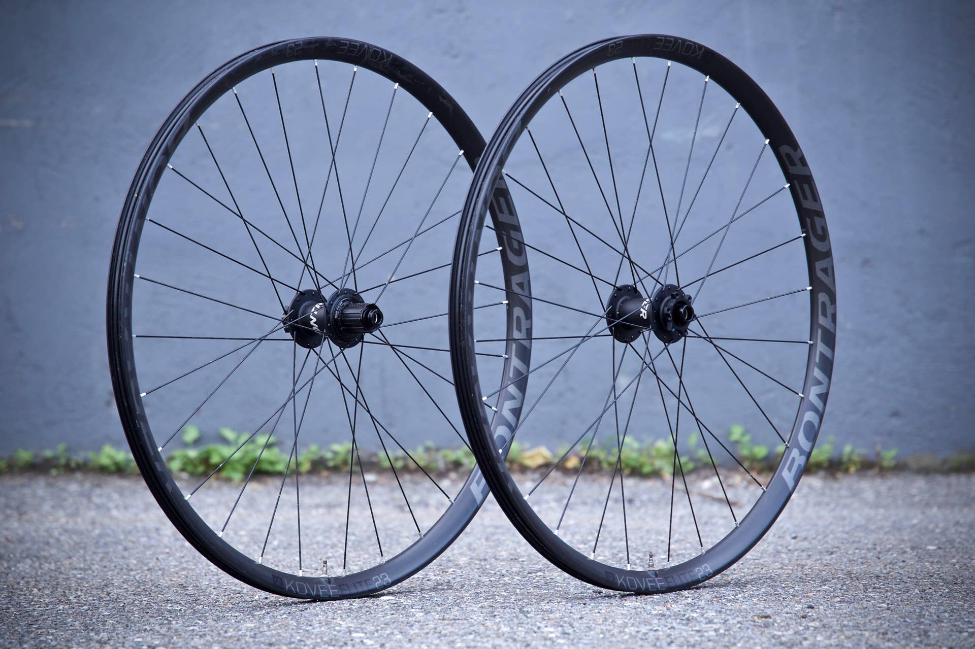 Versus: Bontrager Kovee Elite 23 vs. Novatec Alpine - BikeMag