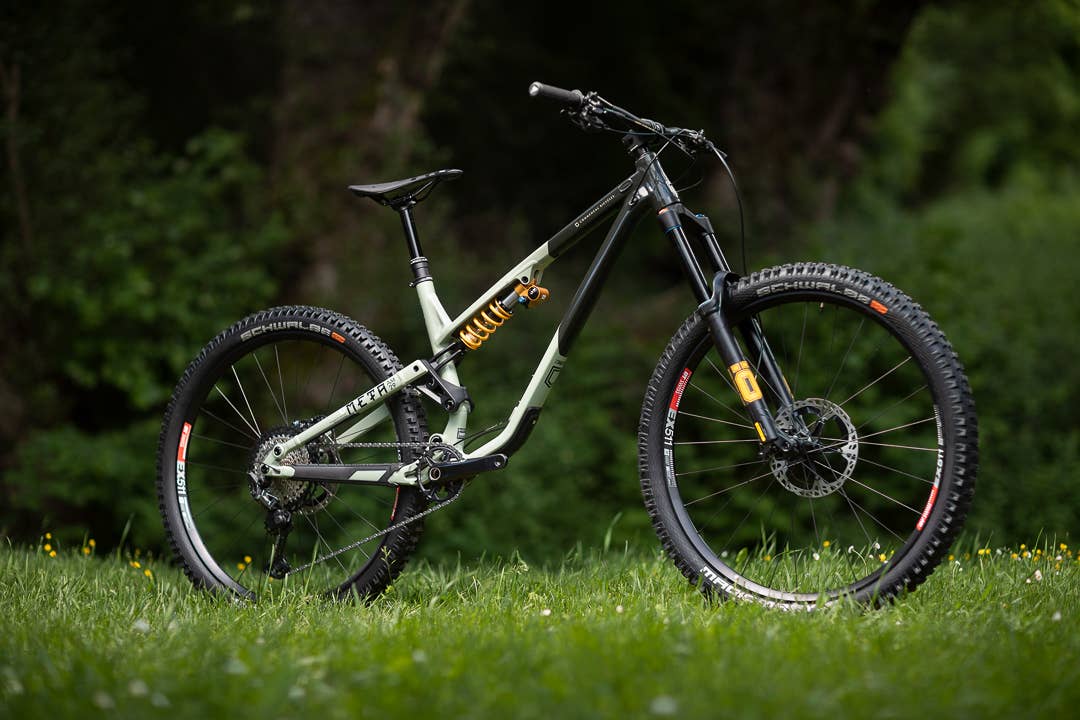 Commencal Introduces 2021 Meta AM 29 - BikeMag
