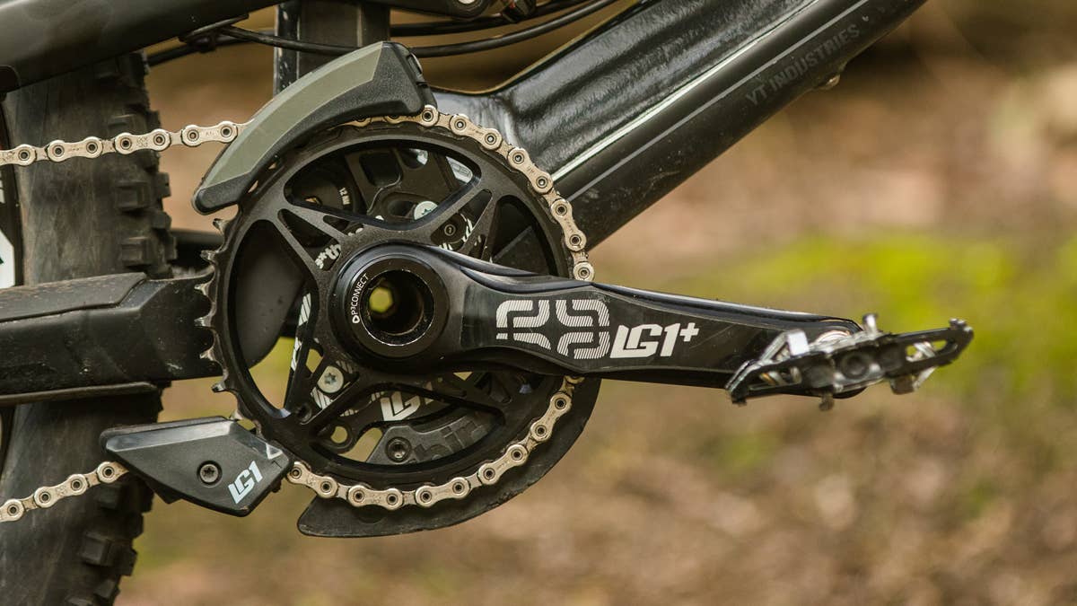 Review: e13 LG1+ Crankset & Chainguide - BikeMag