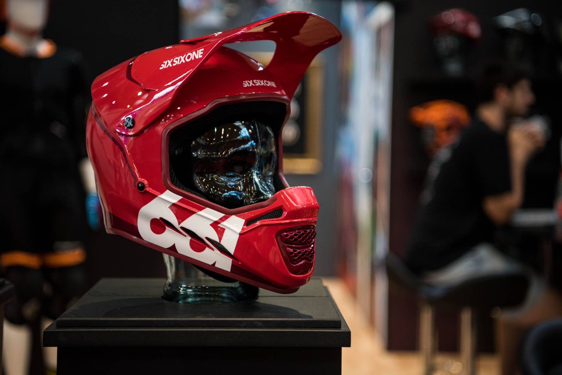 661 dirt bike helmet Reset Full Face WOW Star Matt Green Large Helmet features a lightweight thermoplastic alloy shell Sixsixone Reset Helmet Helm 661
