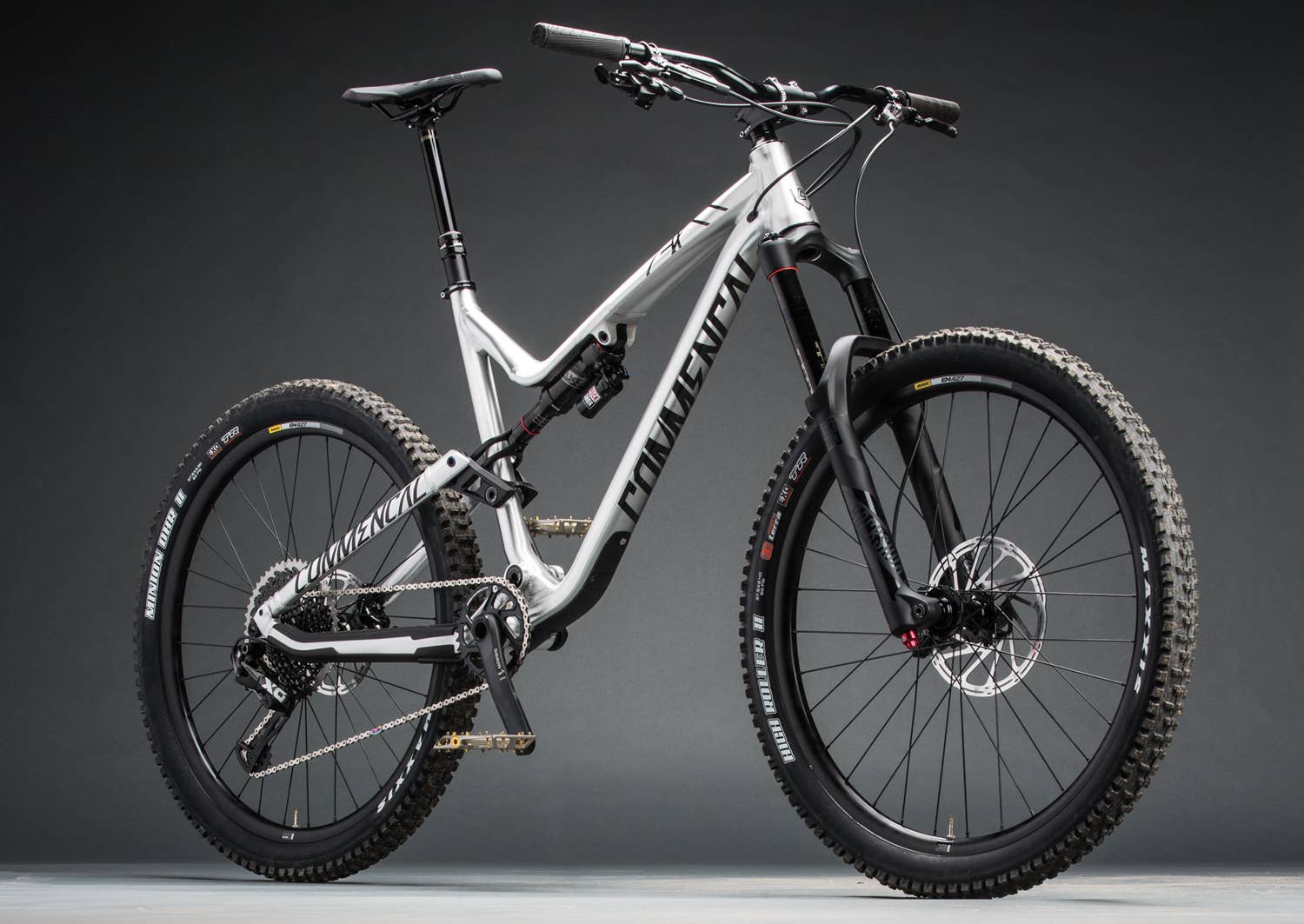 Review: Commencal Meta AM V4.2 Race Eagle - BikeMag