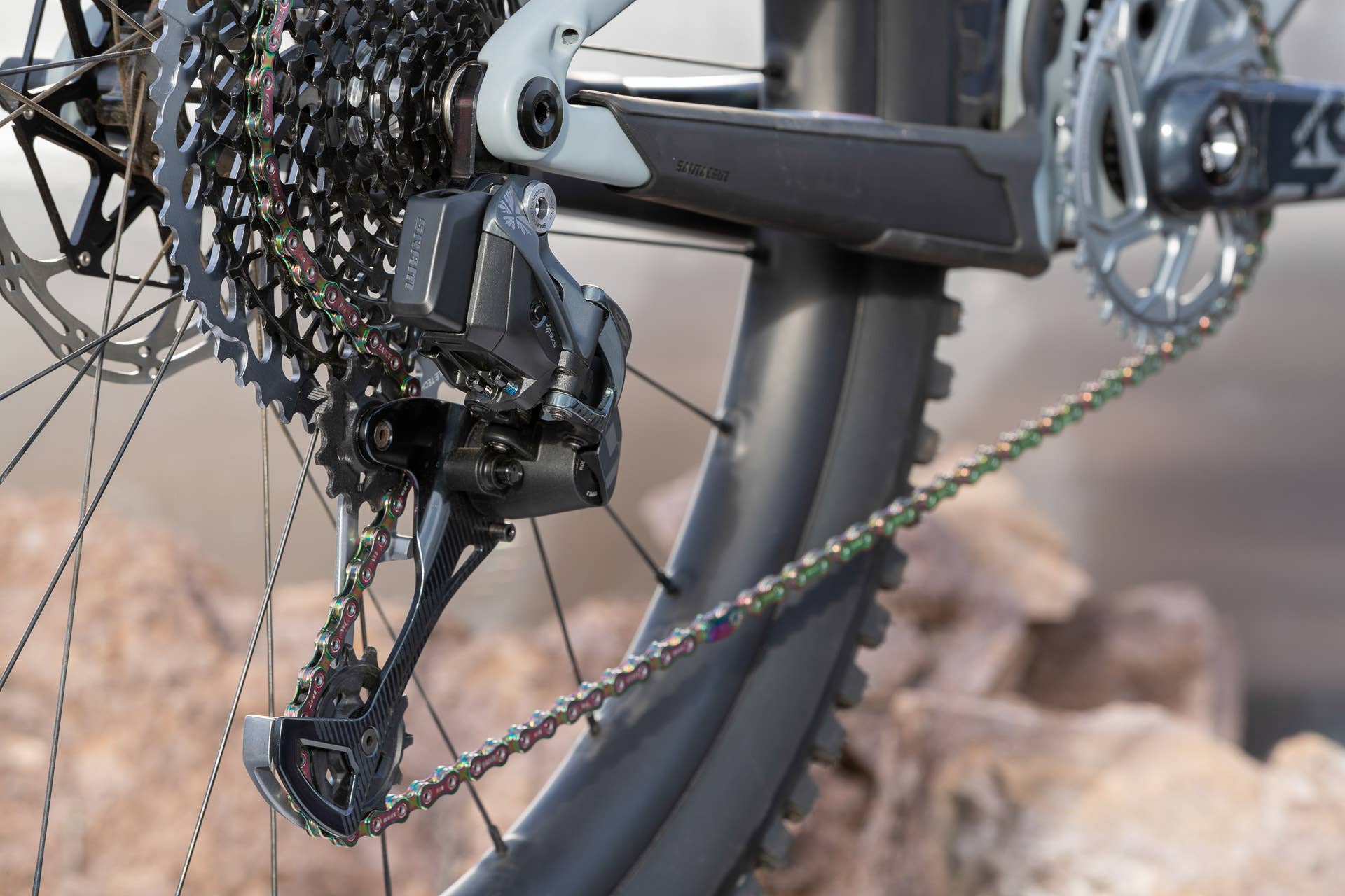 SRAM AXS Revolutionizes How You Shift Bike Gears - BikeMag