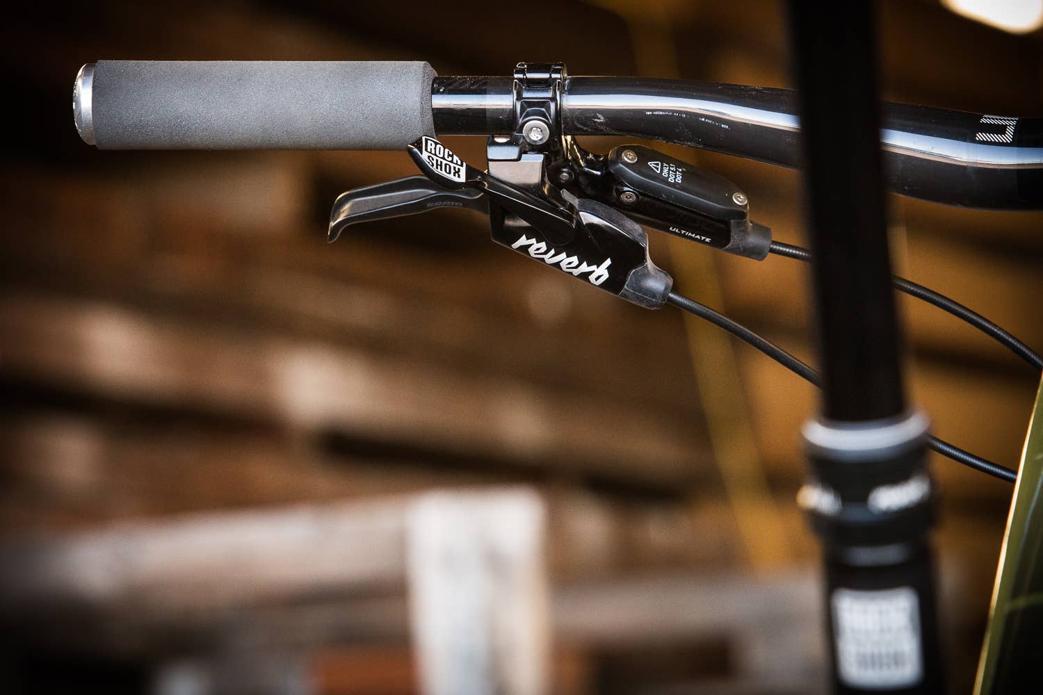 RockShox (Finally) Gives Us a Reverb 1X Remote - BikeMag