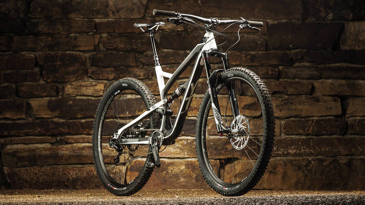 Review: YT Jeffsy - BikeMag