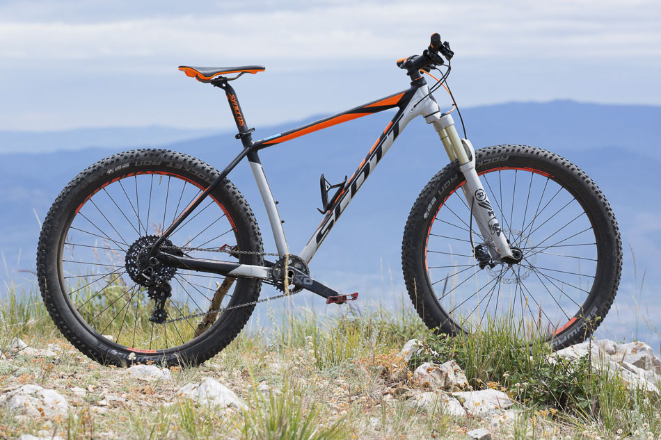 SCOTT SCALE 710 plus セミファット MTB 170cm前後 First Impressions: Scott Scale 710 Plus - BikeMag