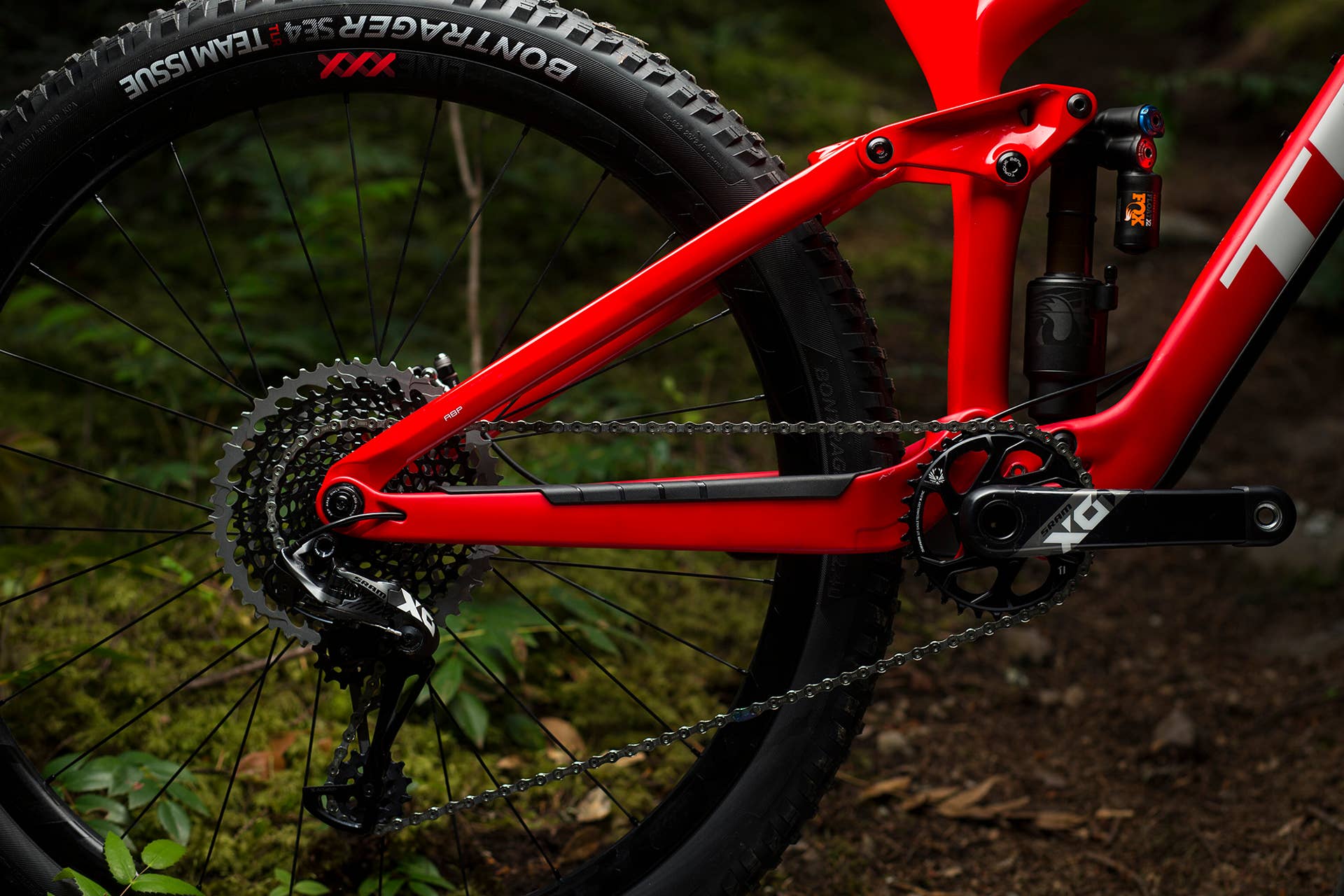 29 Inch Trek First Look: Trek Slash 29 - BikeMag