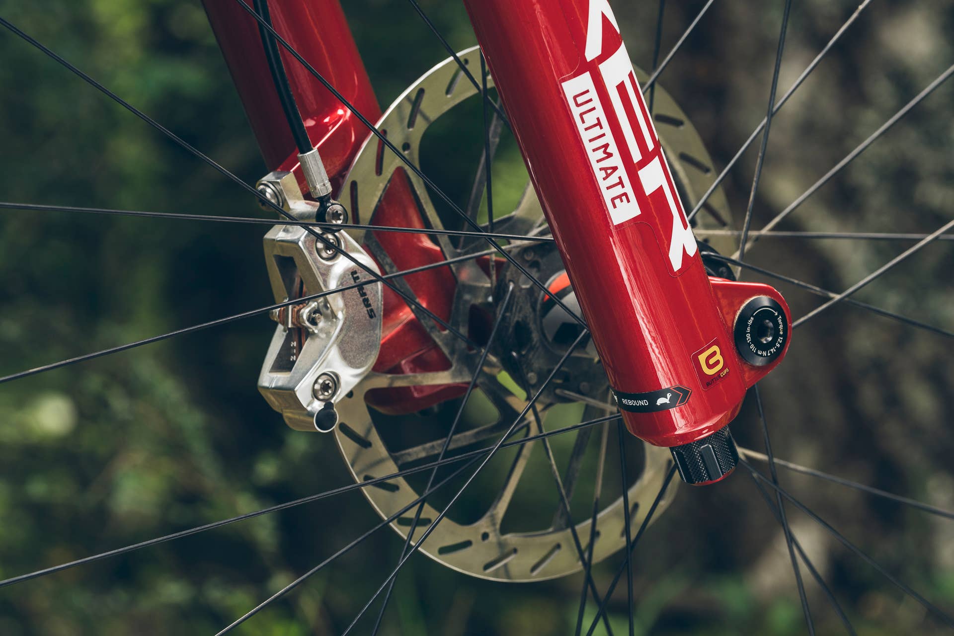 RockShox Announces New BoXXer Downhill Fork - BikeMag