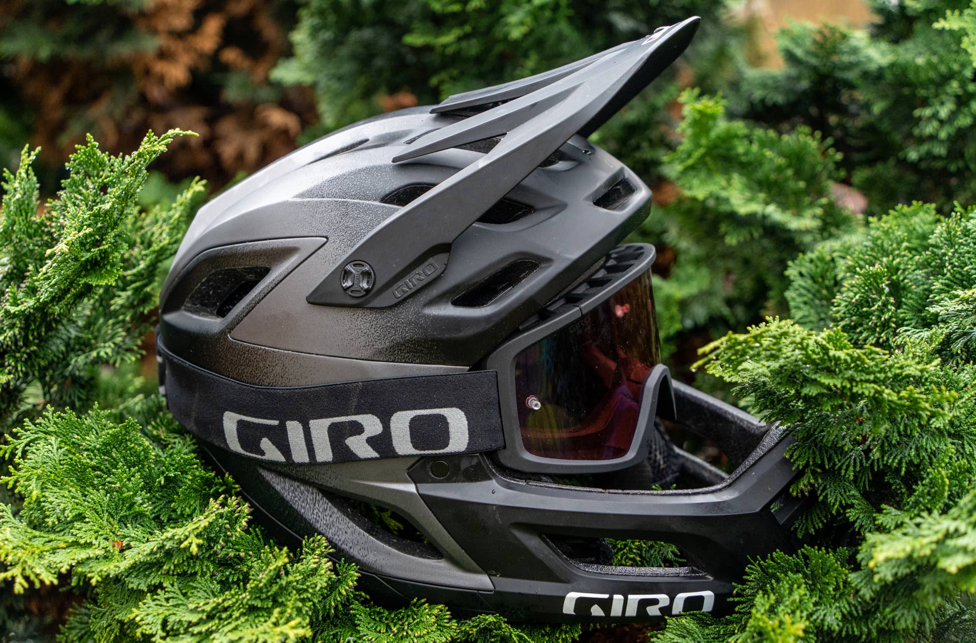 First Impressions: Giro launches new Coalition Spherical helmet - BikeMag