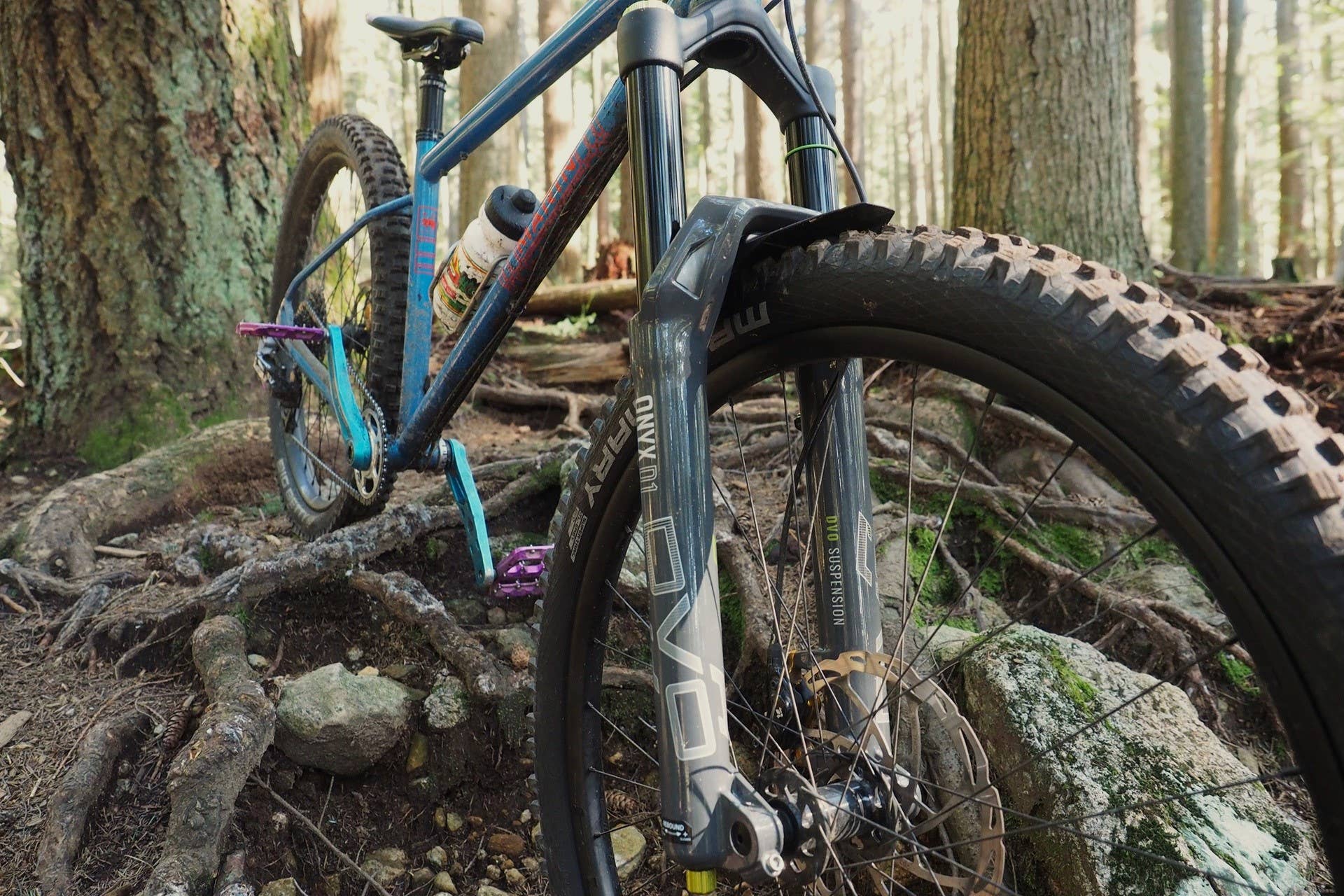 First Rides: DVO Onyx D1 38 SL Fork - BikeMag