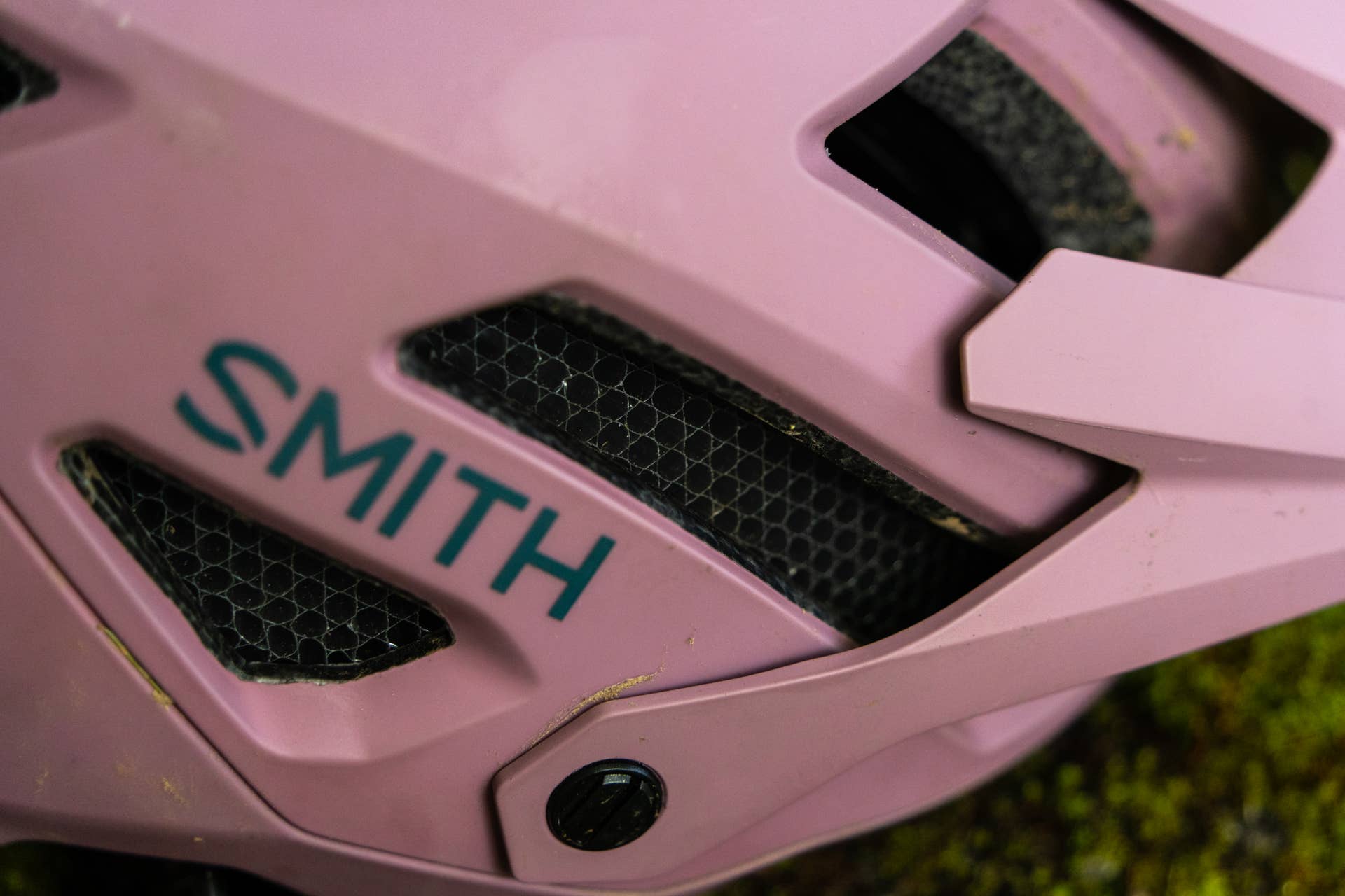 smith forefront 2 mips helmet matte indigo peony Engage bike And when your palms start to sweat right before you drop in Smith Engage 2 MIPS MTB