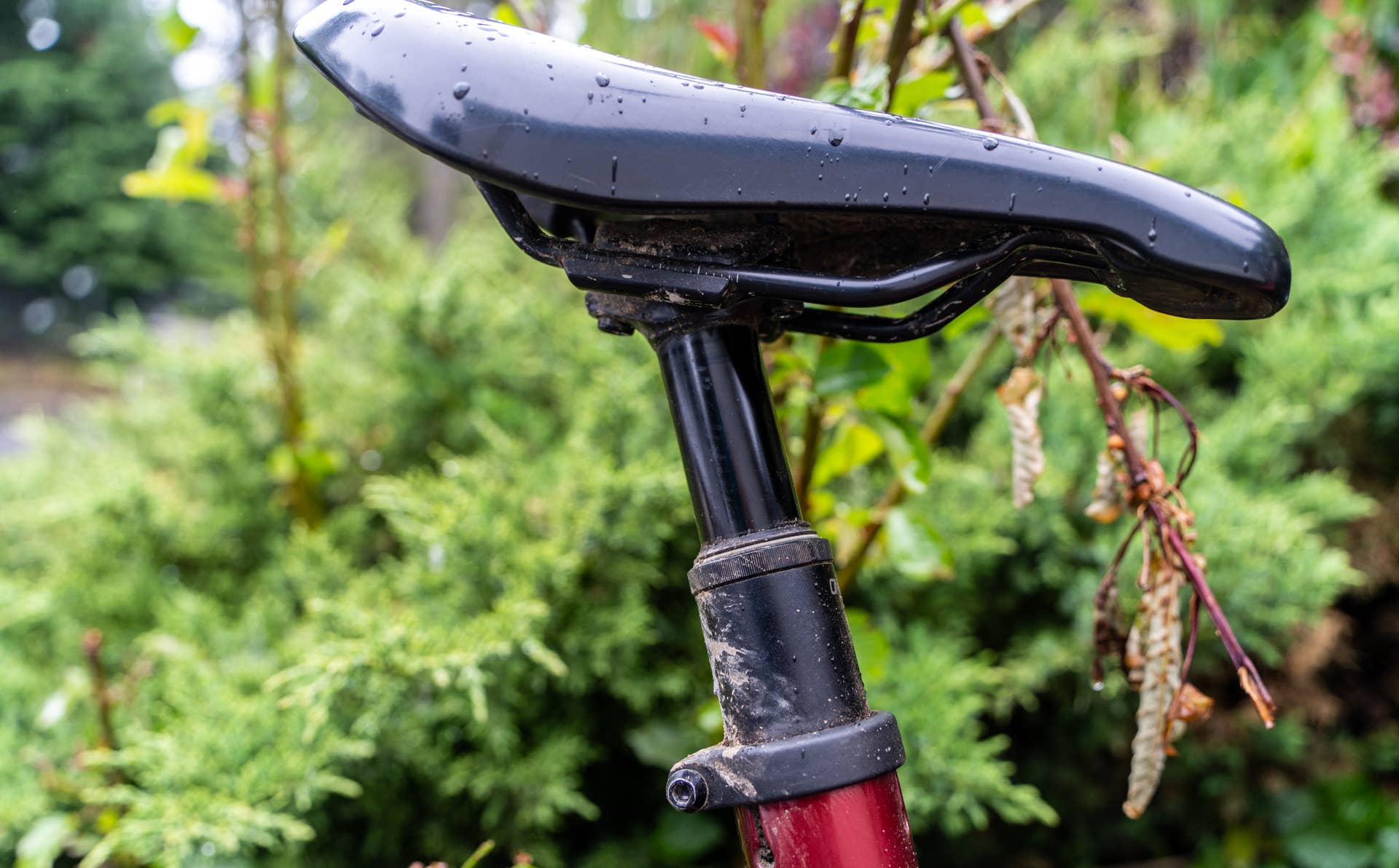Why All Mountain Bikes Should Have 34.9 mm Seat Posts - BikeMag