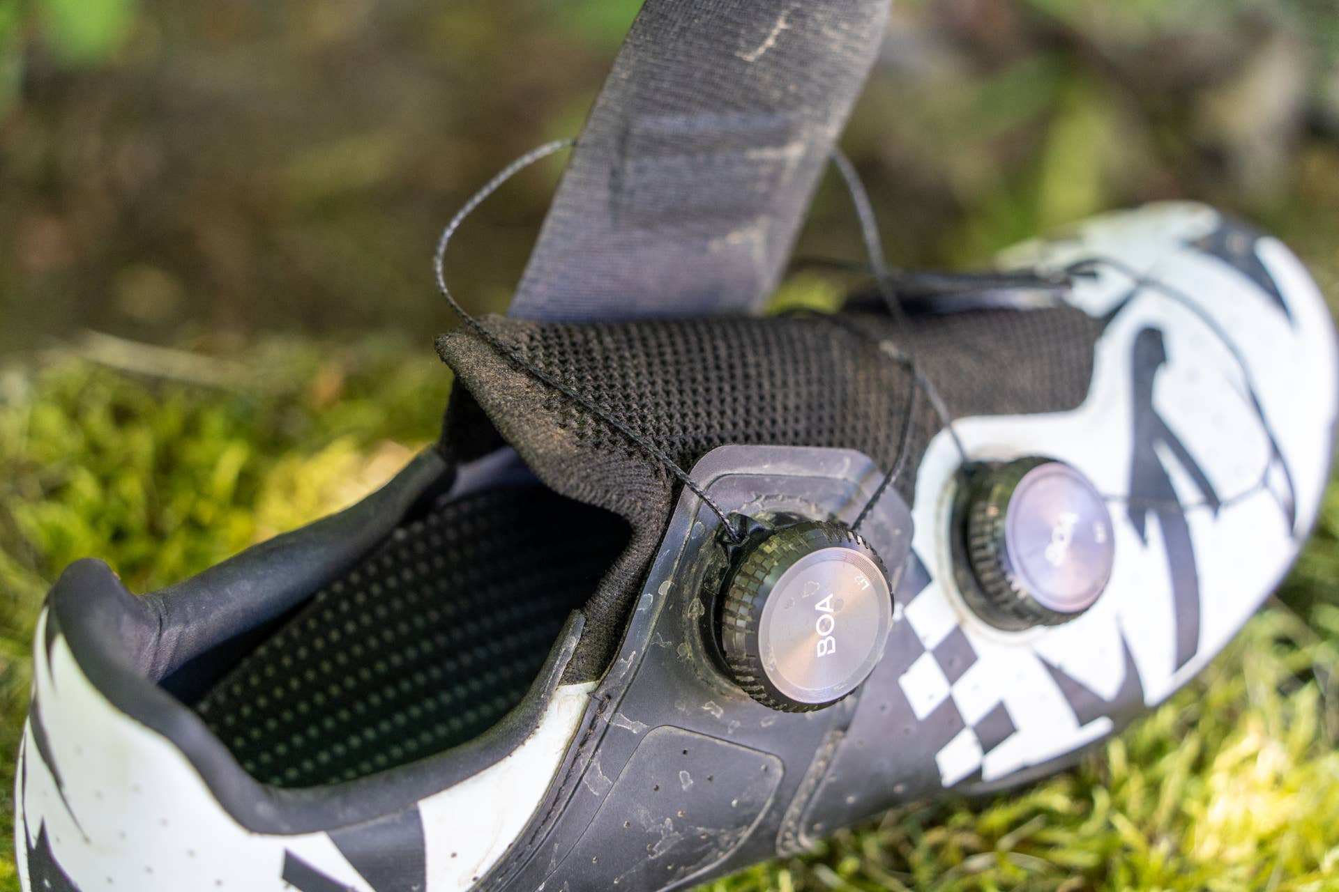 Tested: Canyon Tempr CFR Off-Road Shoe - BikeMag