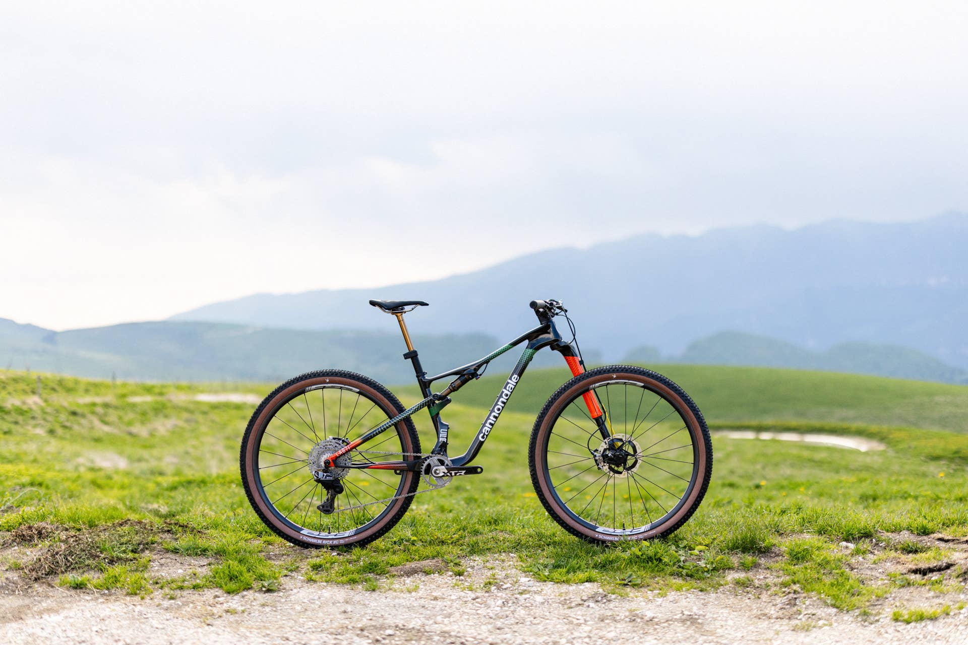 This Bike Brand Was Quick To Offer the Latest Wireless Drivetrain