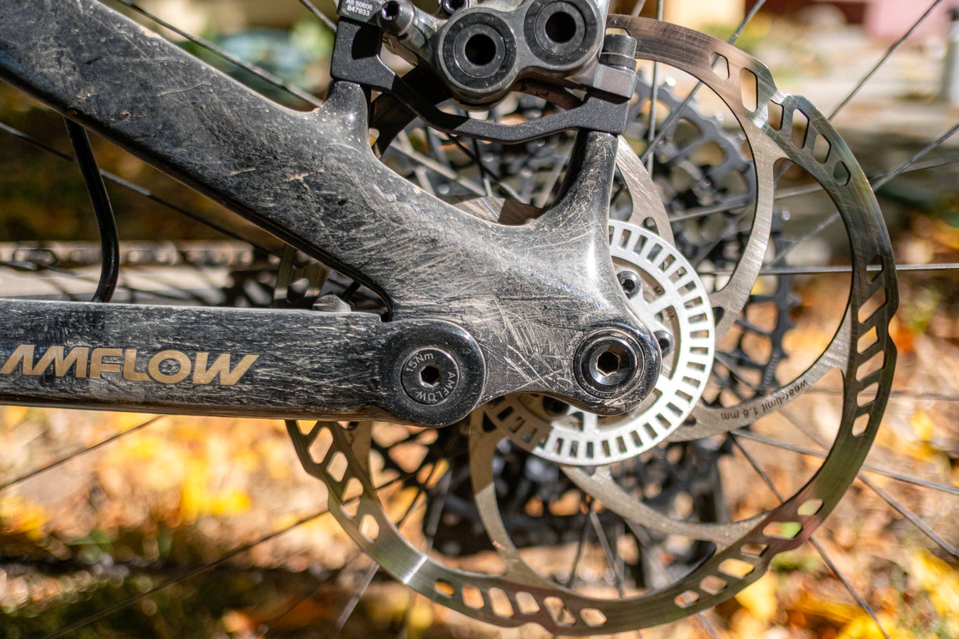 Amflow eMTB First impressions: 200 Miles Later - BikeMag