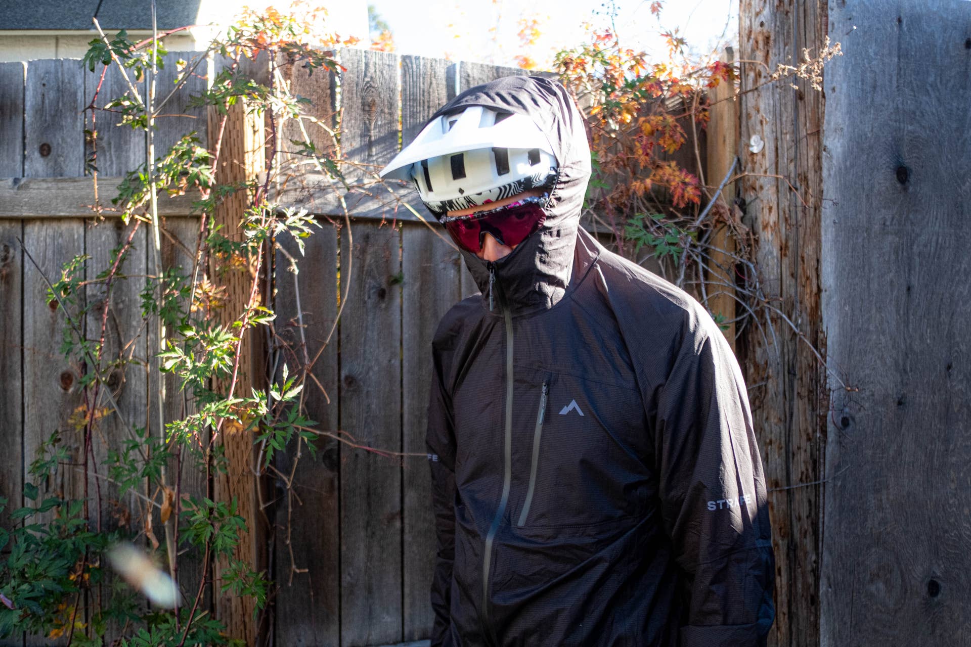 Best Lightweight Waterproof Jacket for MTB - BikeMag