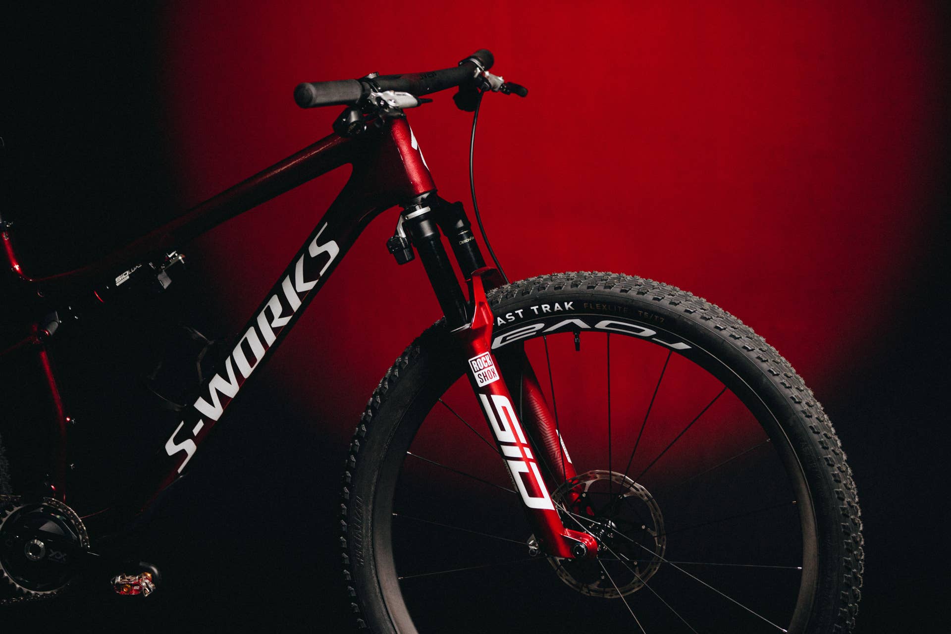 Specialized Epic 9 First Look: Specs, Weight, and Geometry - BikeMag