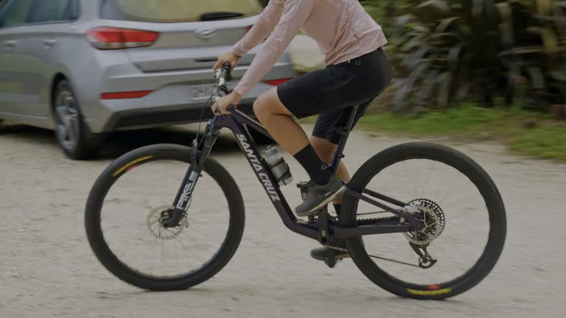 Riding the Old Ghost Road on the New Santa Cruz Tallboy