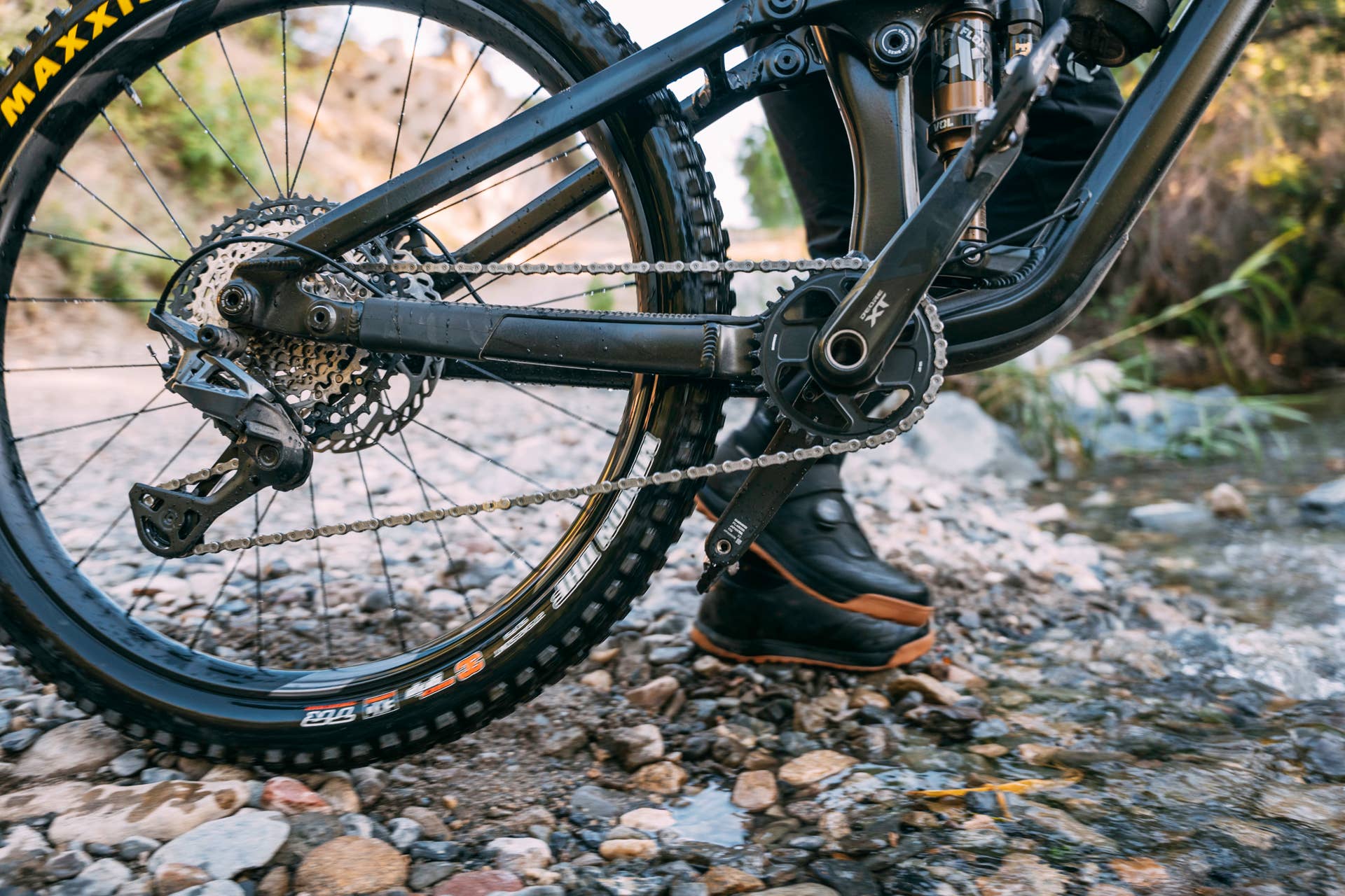 Shimano Mechanical XT Drivetrain, Pedals & Rotors: Pricing & Specs