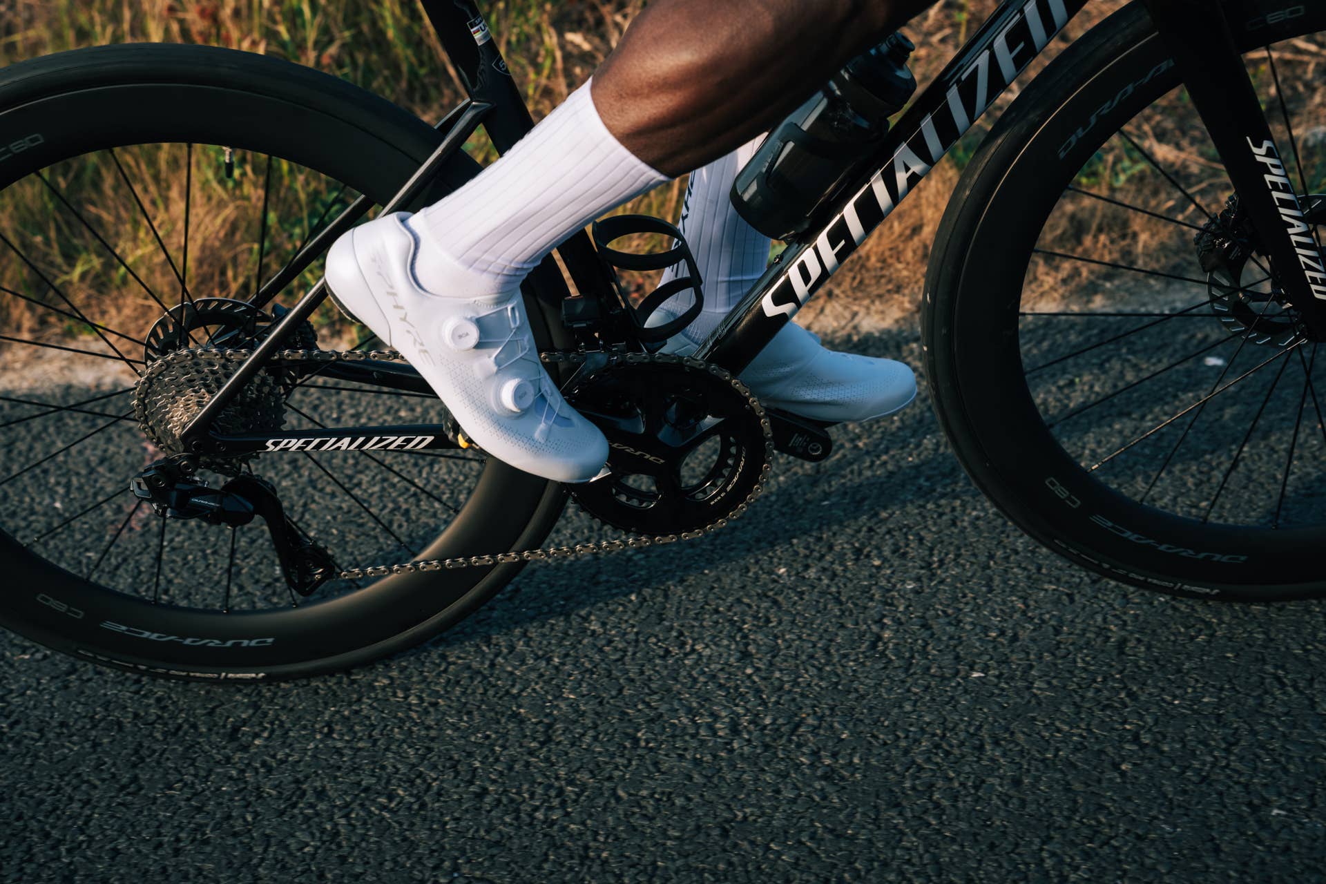 Review: 7Mesh Desperado Henley - BikeMag