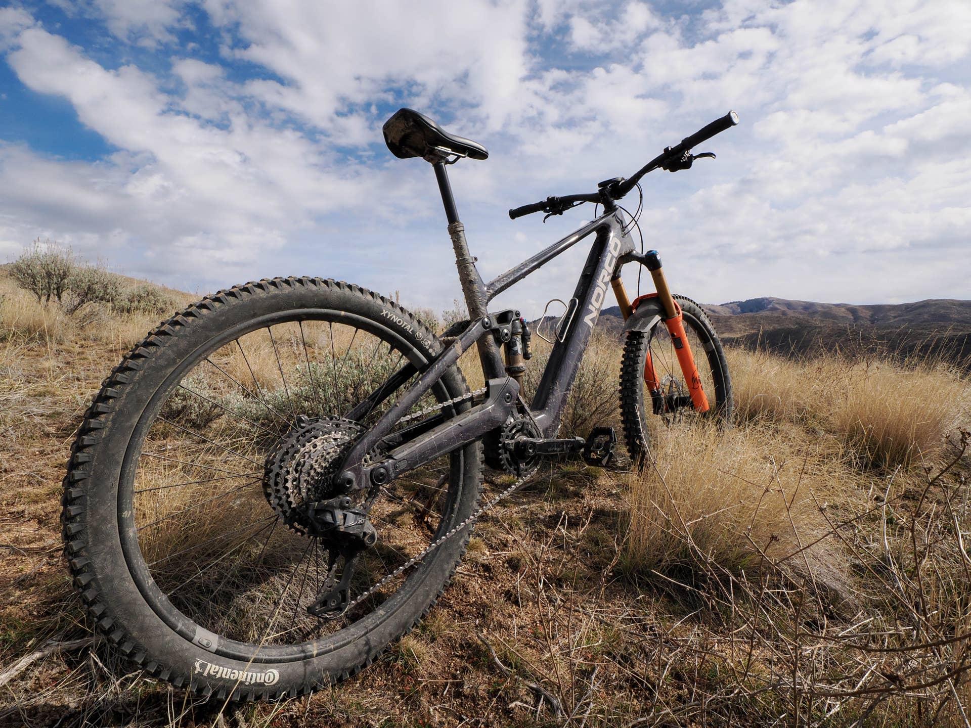 norco electric bicycle Sight VLT Bosch A3 inch rear wheel keeps the Fluid agile through tight turns Norco Sight VLT C2 review