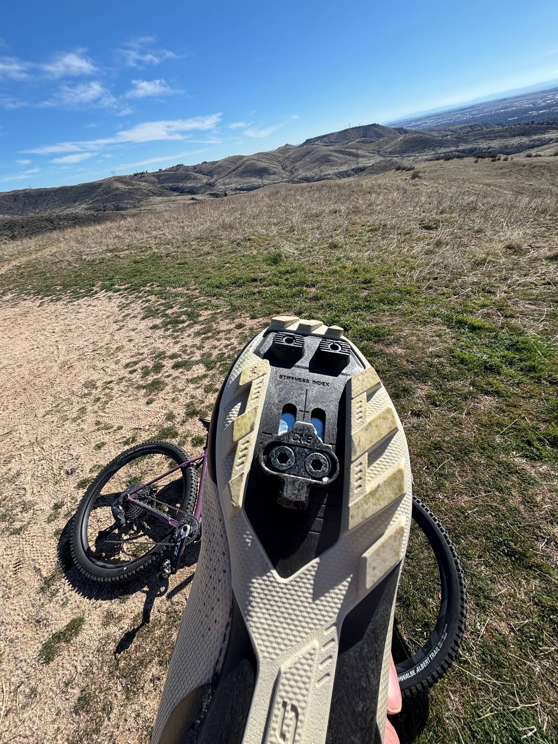 Oneup Clips OneUp XC Clip Pedals First Look: The Thinnest Dual-Sided MTB Clips on ...
