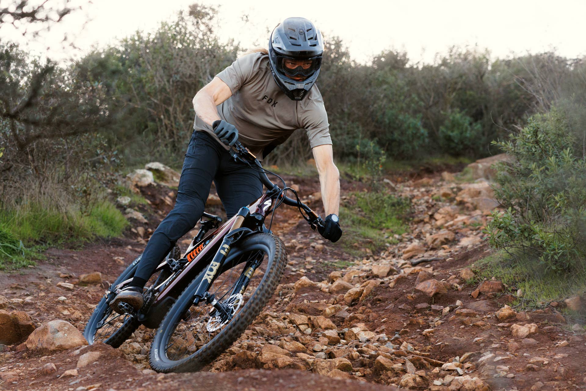 FOX 38 Update: New GripX2 Damper & Air Spring Deep Dive - BikeMag