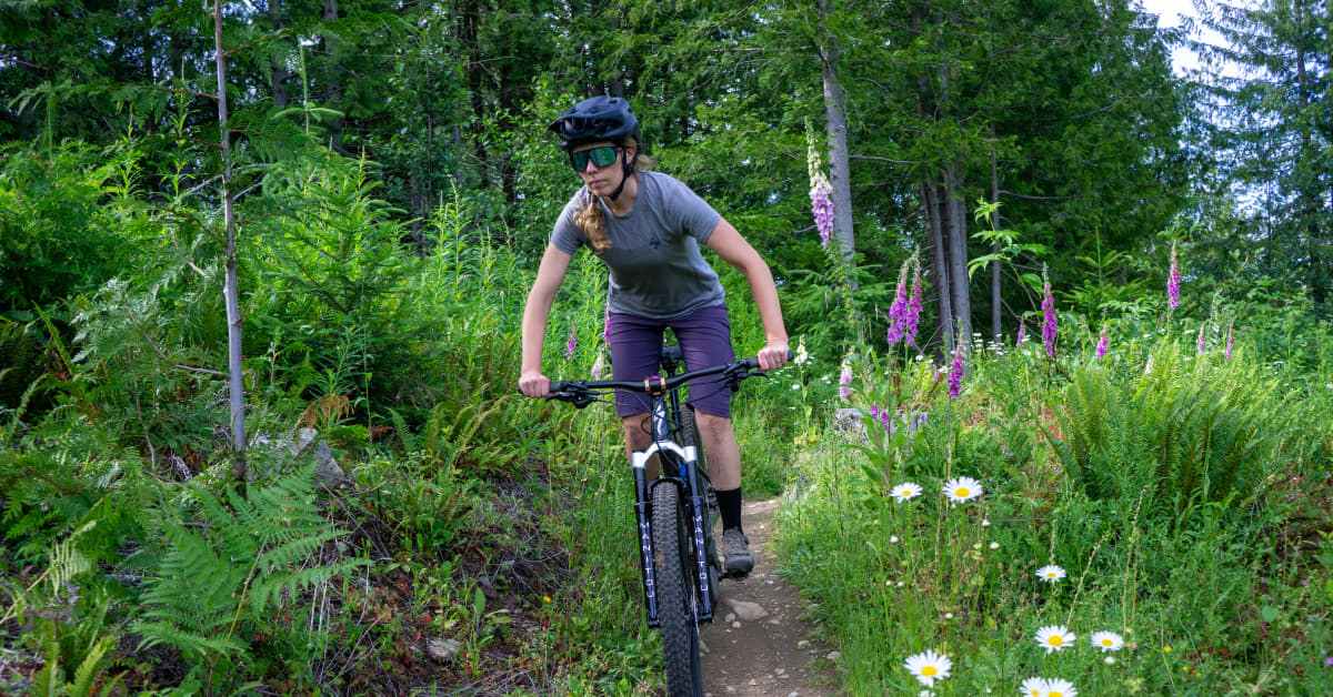 First Ride: Manitou Launches new R8 Cross Country Fork