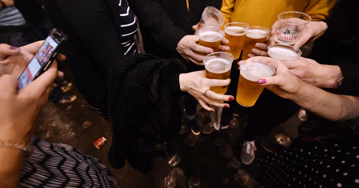 Why Booze and Bikes Are a Strange Mix - Are We Glorifying a Problem?