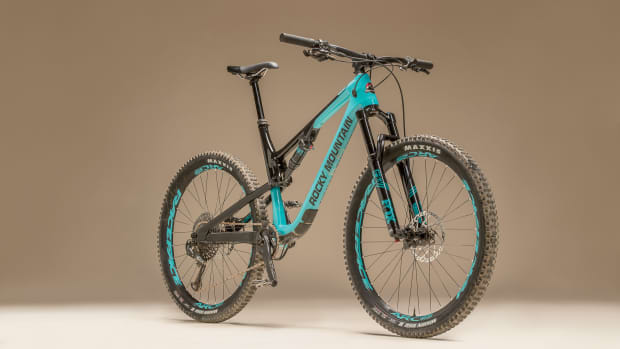 Short Travel 27.5 Bible of Bike Tests 2019 BikeMag