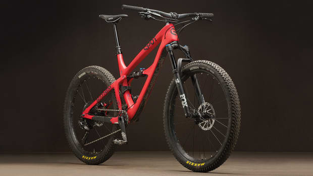 Diamondback release carbon 2025 4