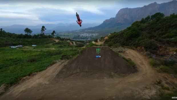 Look German Attempts World s Longest Mountain Bike Jump BikeMag