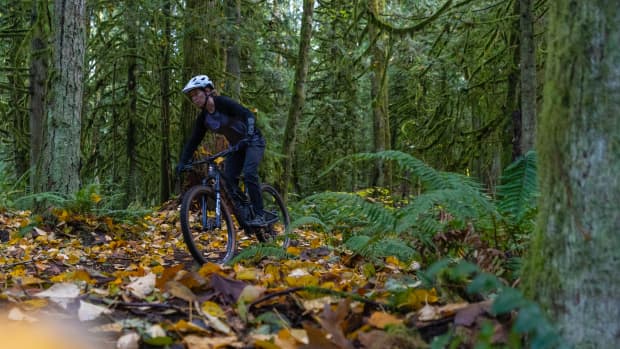 Women's cheap biking apparel