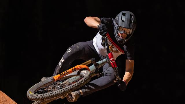 Live From Crankworx Cairns Specialized Dual Slalom BikeMag