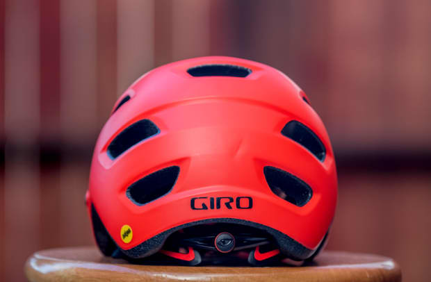 Giro shop chronicle red